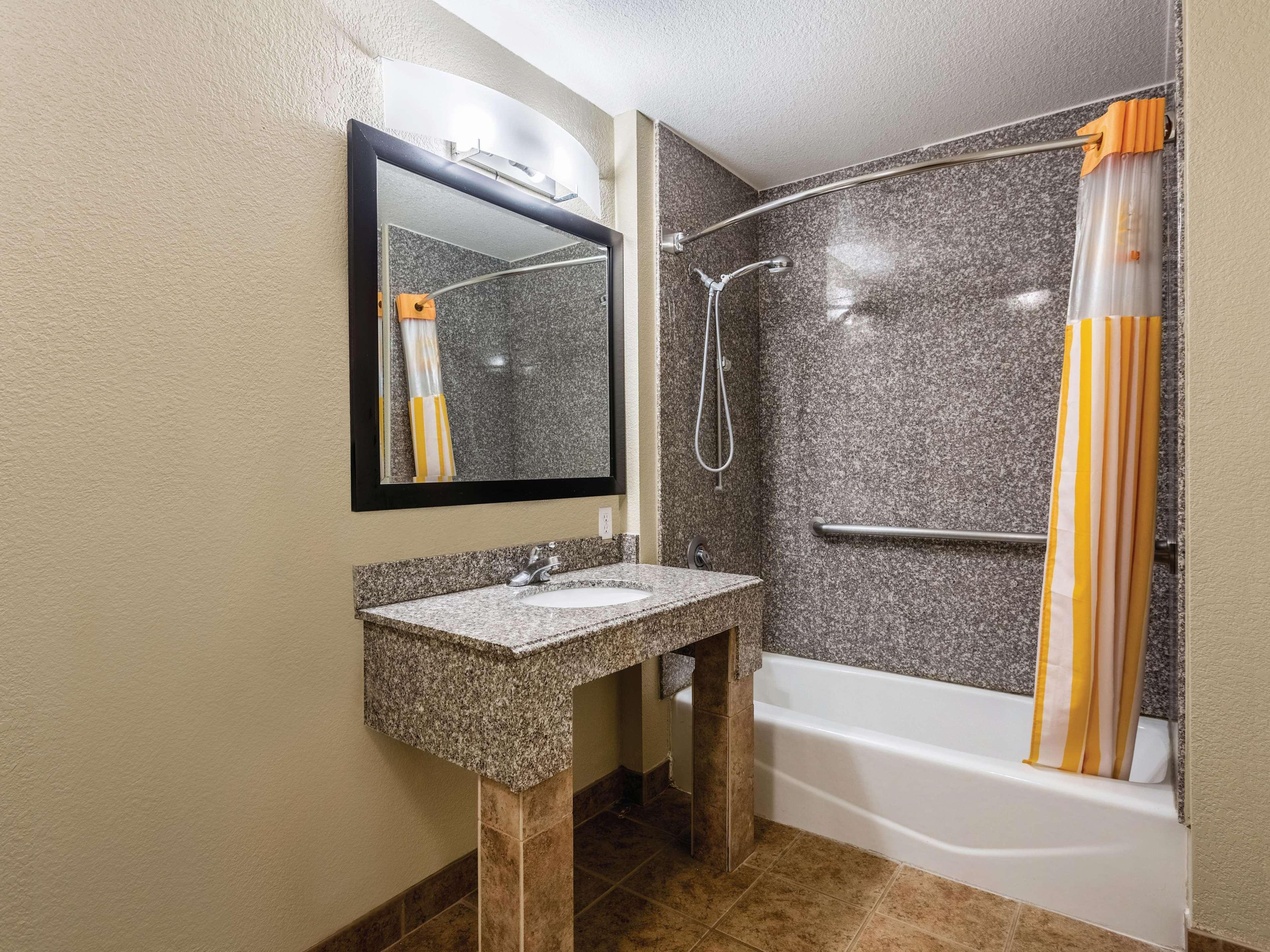 La Quinta By Wyndham Deming Hotel Eksteriør billede